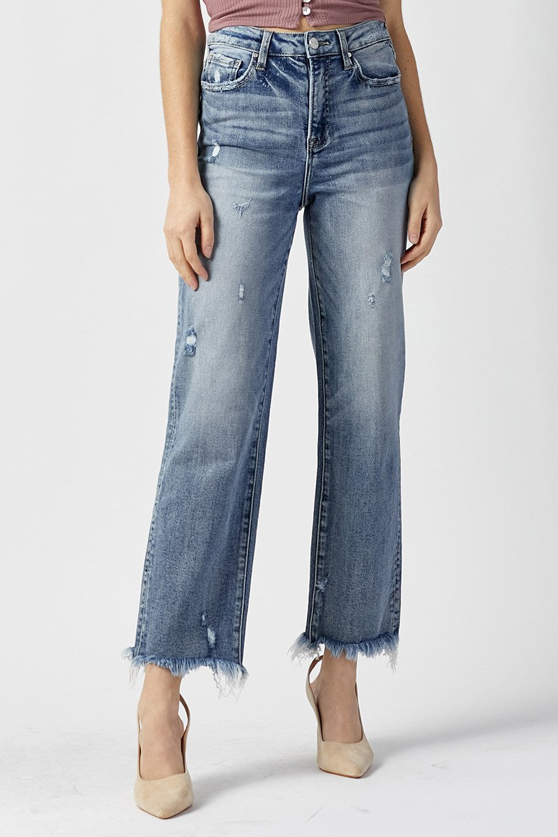 HIGH-RISE STRAIGHT JEANS