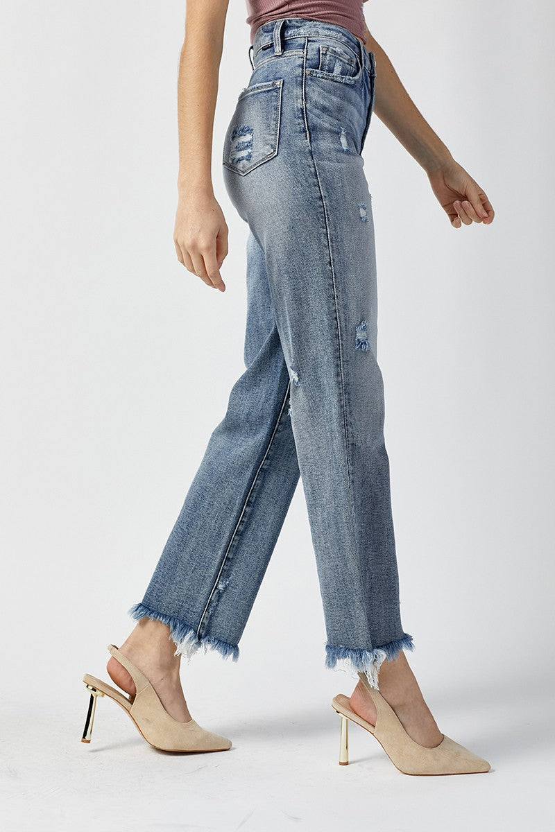 HIGH-RISE STRAIGHT JEANS