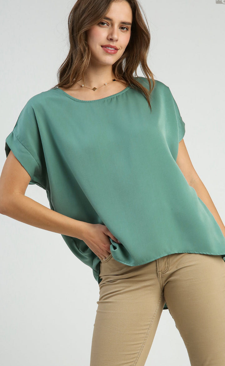 SHORT SLEEVE SATIN TOP