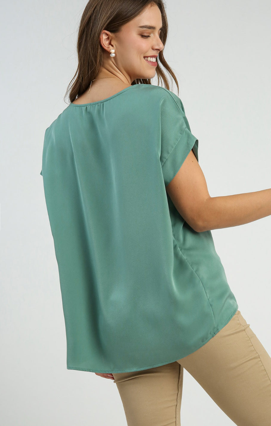 SHORT SLEEVE SATIN TOP