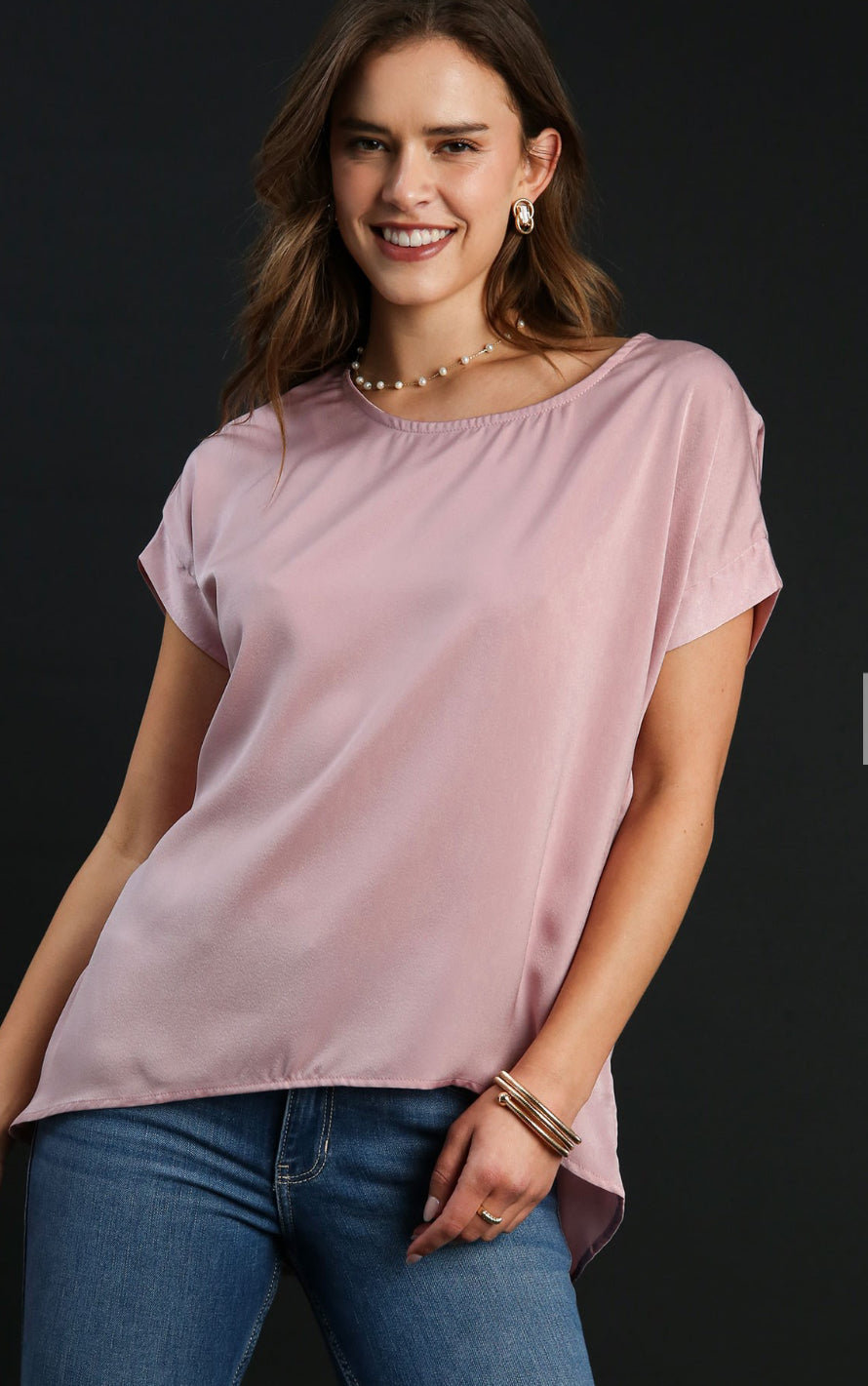 SHORT SLEEVE SATIN TOP