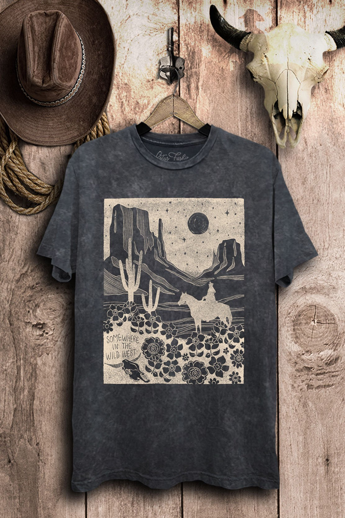 SOMEWHERE IN THE WILD WEST GRAPHIC TEE