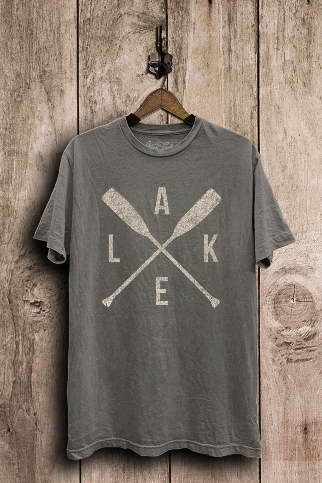 LAKE GRAPHIC TEE