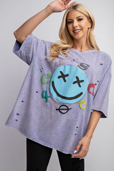 SMILEY FACE DISTRESSED MINERAL WASHED TOP