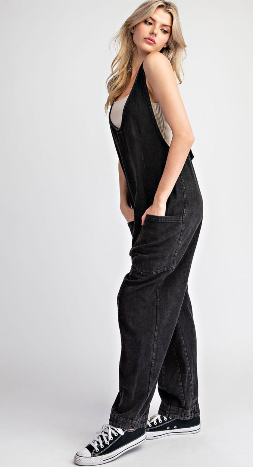 MINERAL WASHED SOLID SCOOP NECK JUMPSUIT