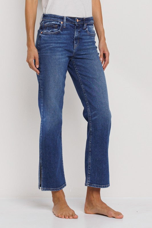 MID RISE STRAIGHT JEANS
