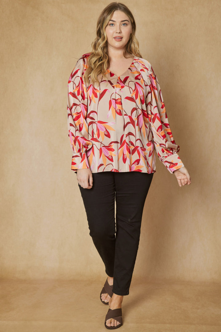CURVY FLORAL PRINT TOP